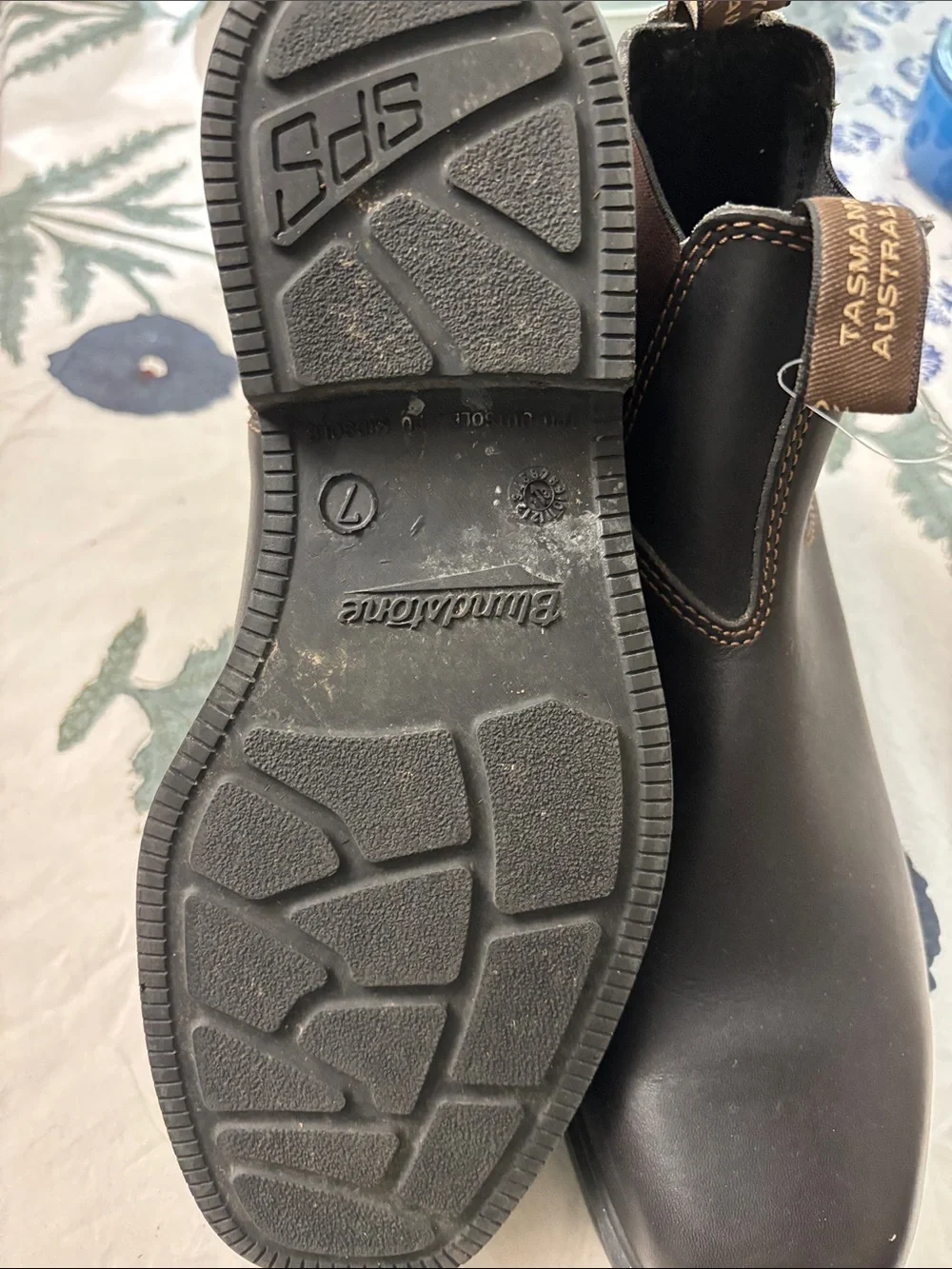 Blundstone women’s Chukka Boot in Dark Brown and Brown Elastic-size 7 uk